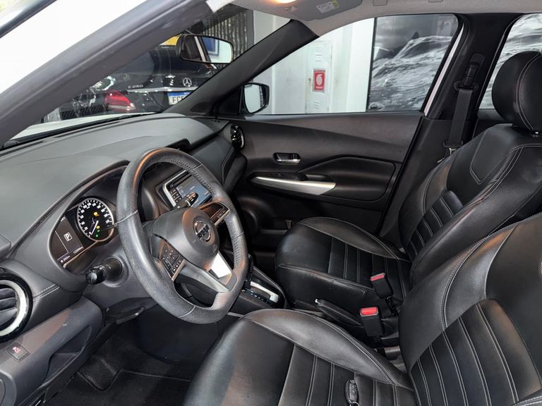 Nissan KICKS SL 1.6 16V FlexStar 5p Aut.