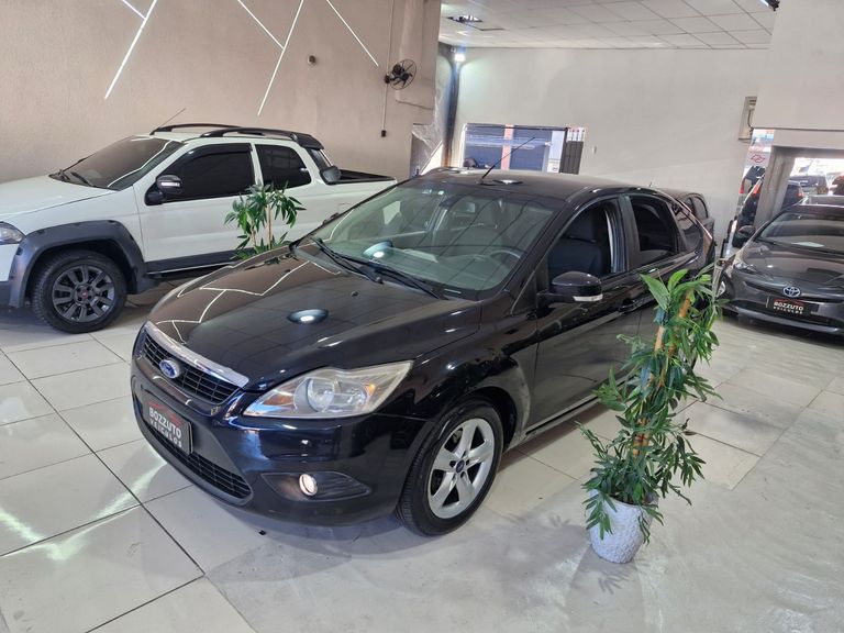 Ford Focus 2.0 16V/SE/SE Plus Flex 5p Aut.