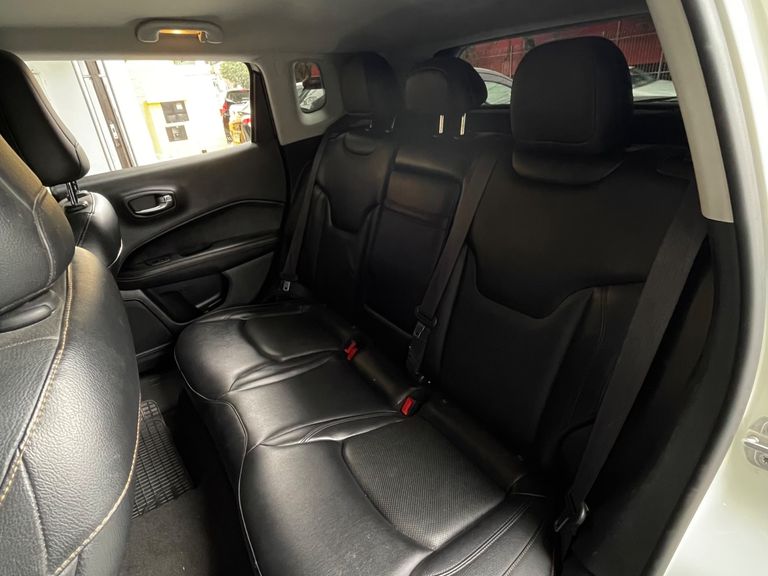Jeep COMPASS LONGITUDE 2.0 4x2 Flex 16V Aut.