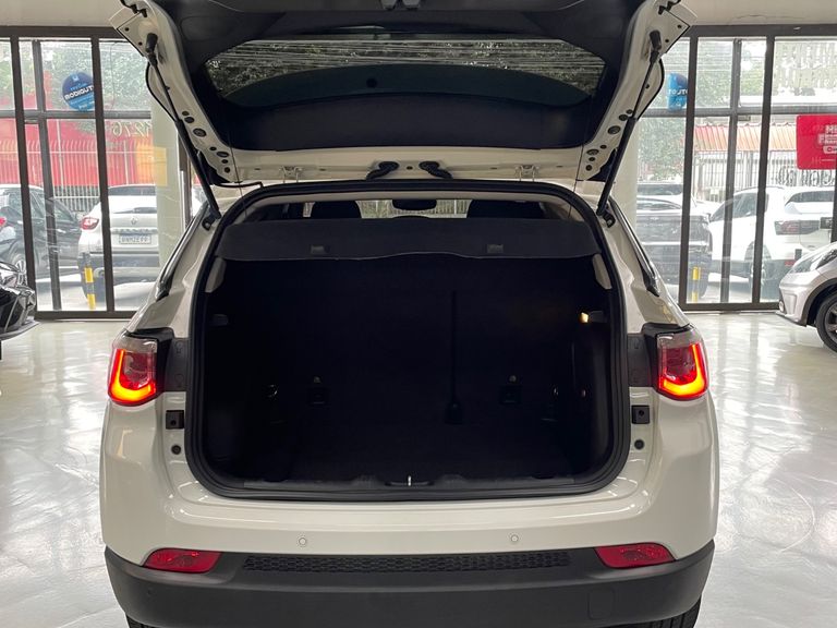 Jeep COMPASS LONGITUDE 2.0 4x2 Flex 16V Aut.