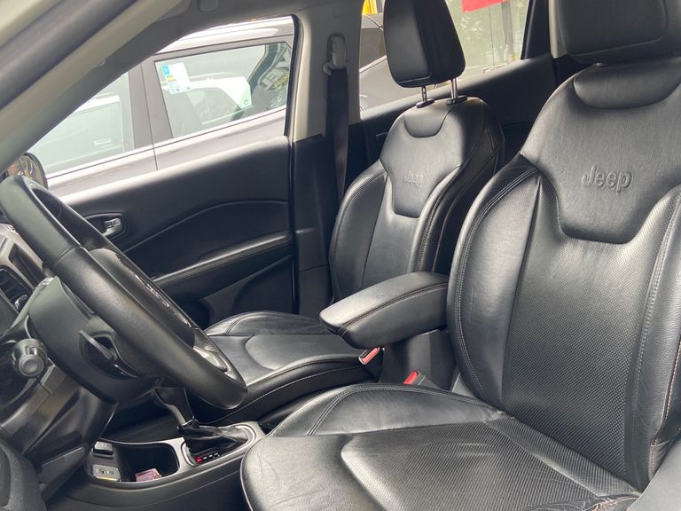 Jeep COMPASS LONGITUDE 2.0 4x2 Flex 16V Aut.