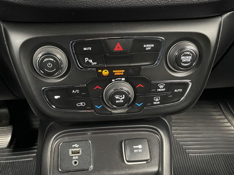 Jeep COMPASS LONGITUDE 2.0 4x2 Flex 16V Aut.