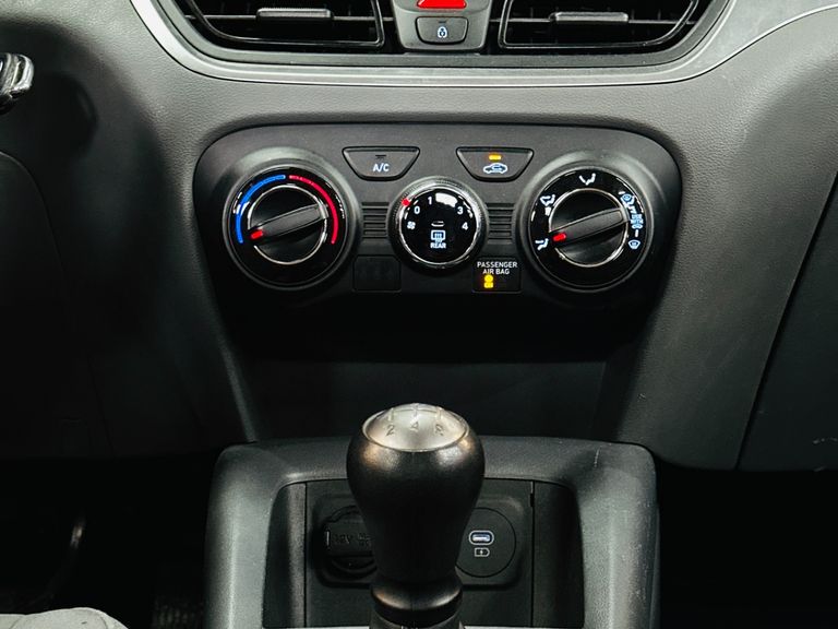 Hyundai HB20S Comfort Plus 1.0 Flex 12V Mec.