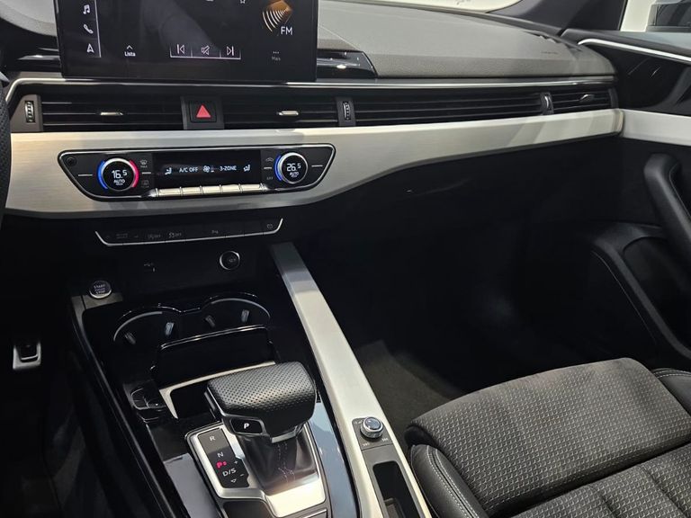 Audi A4 S Line 2.0  TFSI 204cv S Tonic