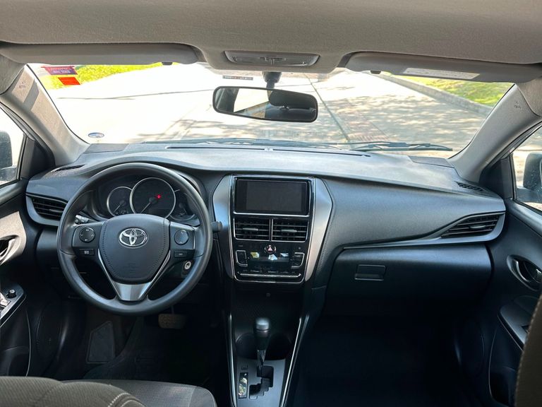 Toyota YARIS XL Sedan 1.5 Flex 16V 4p Aut.