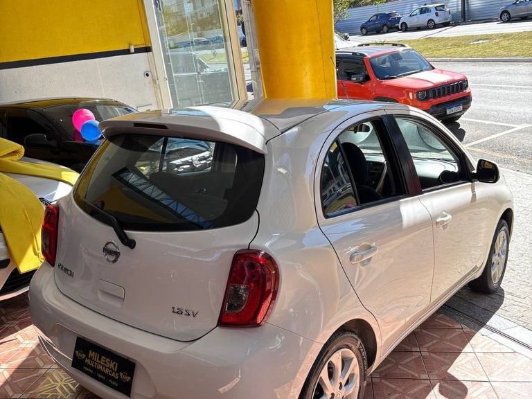 Nissan MARCH SV 1.6 16V FlexStart 5p Mec.