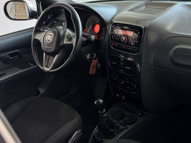 Fiat Strada Freedom 1.4 Flex 8V CS