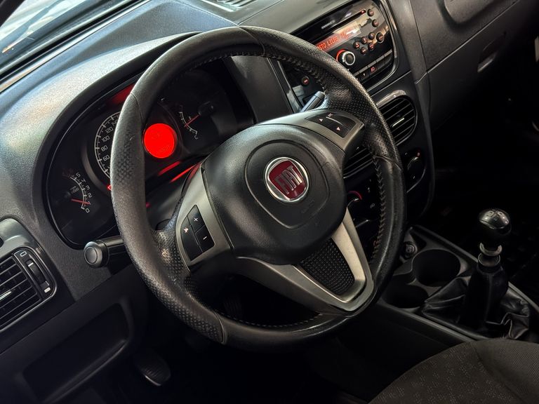 Fiat Strada Freedom 1.4 Flex 8V CS