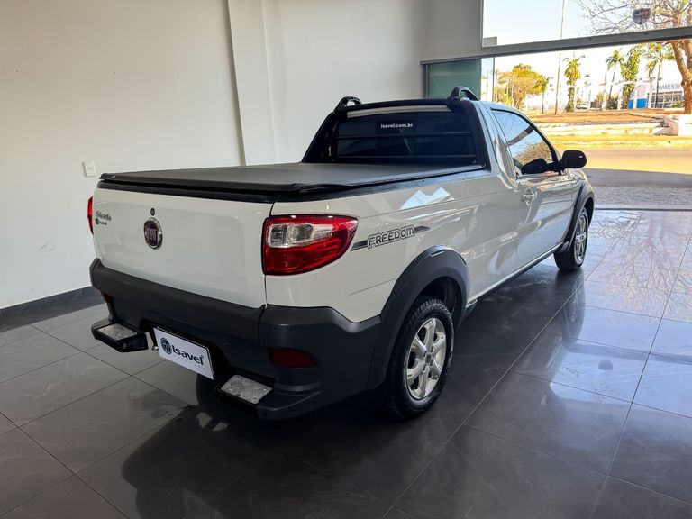 Fiat Strada Freedom 1.4 Flex 8V CS