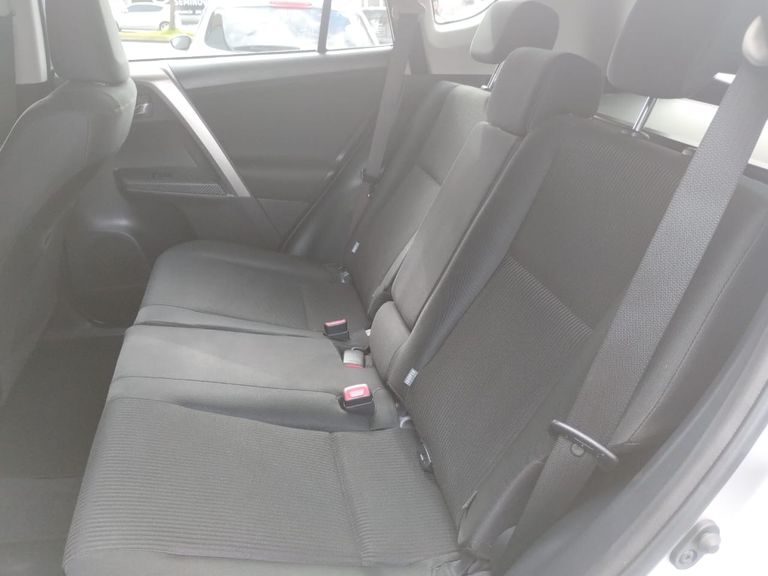 Toyota RAV4 2.0 4x2 16V Aut.