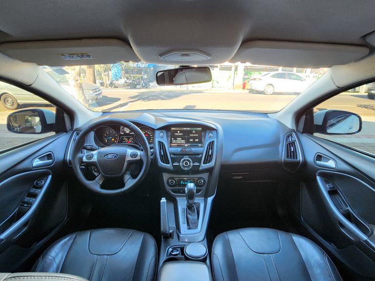 Ford Focus TITA/TITA Plus 2.0  Flex 5p Aut.