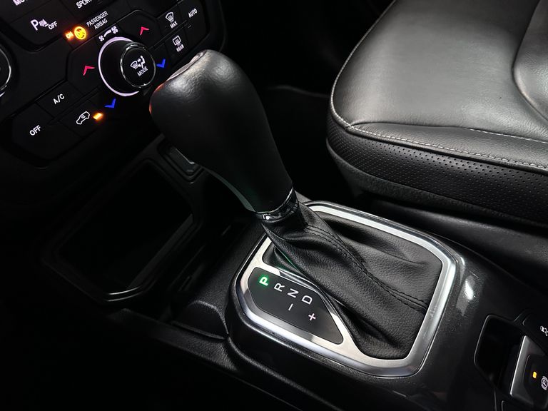 Jeep Renegade Long. T270 1.3 TB 4x2 Flex Aut.