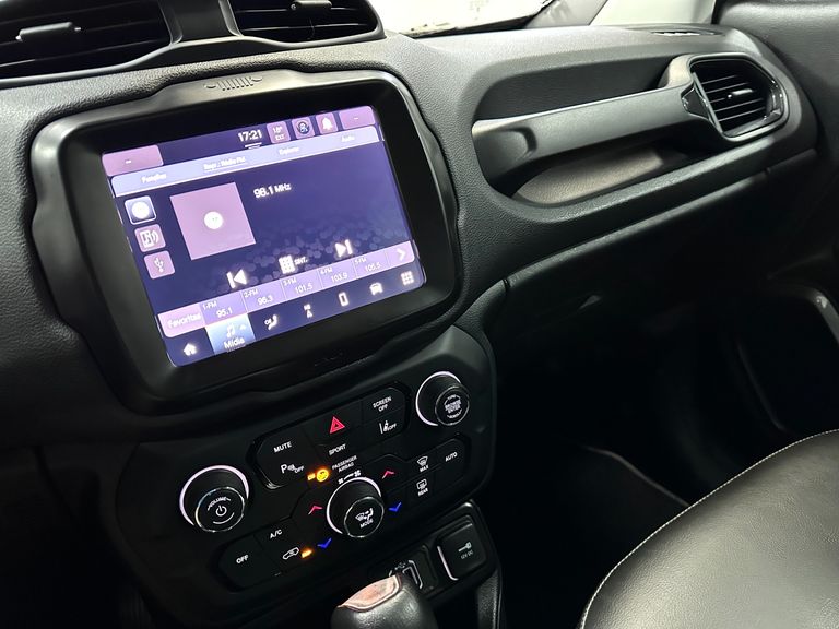 Jeep Renegade Long. T270 1.3 TB 4x2 Flex Aut.