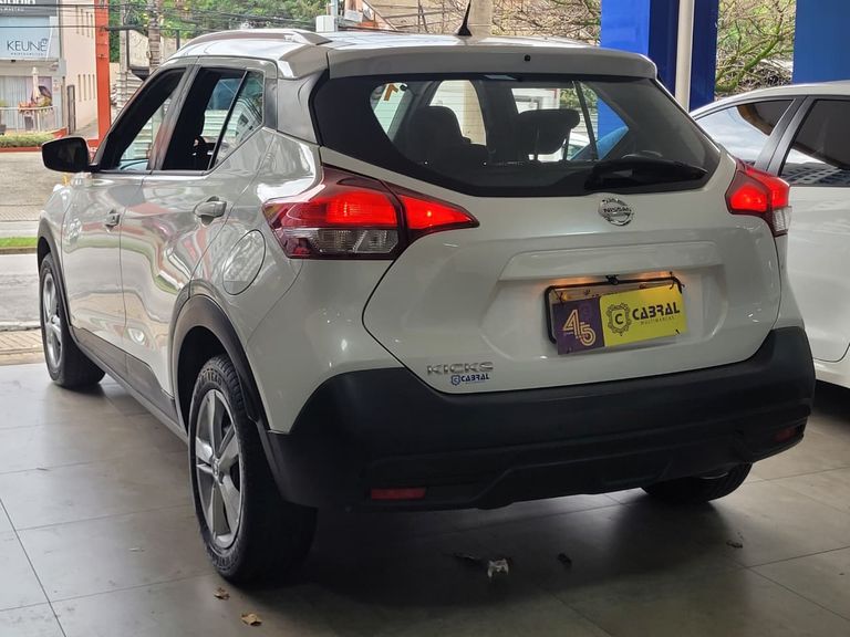 Nissan KICKS S Direct 1.6 16V Flex 5p Aut.
