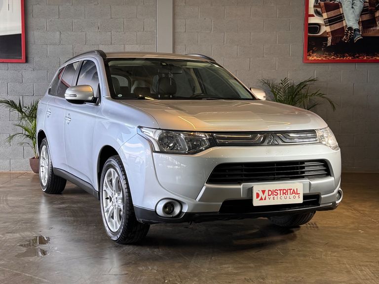 Mitsubishi OUTLANDER 2.0 16V 160cv Aut.