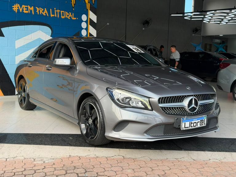 Mercedes CLA-180 1.6 16V 122cv Aut.