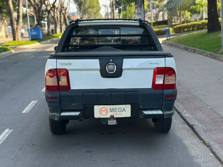 Fiat Strada Working 1.4 mpi Fire Flex 8V CD