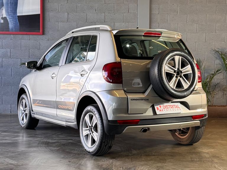 VolksWagen CROSSFOX 1.6 Mi Total Flex 8V 5p