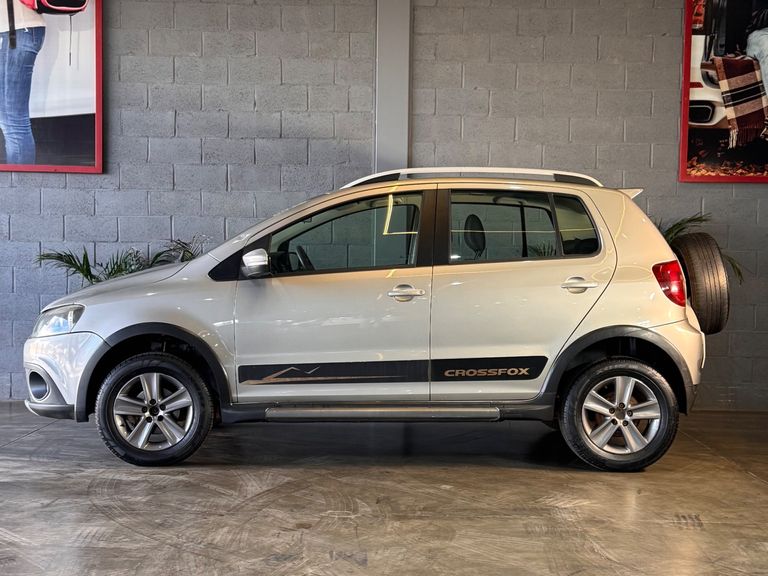 VolksWagen CROSSFOX 1.6 Mi Total Flex 8V 5p