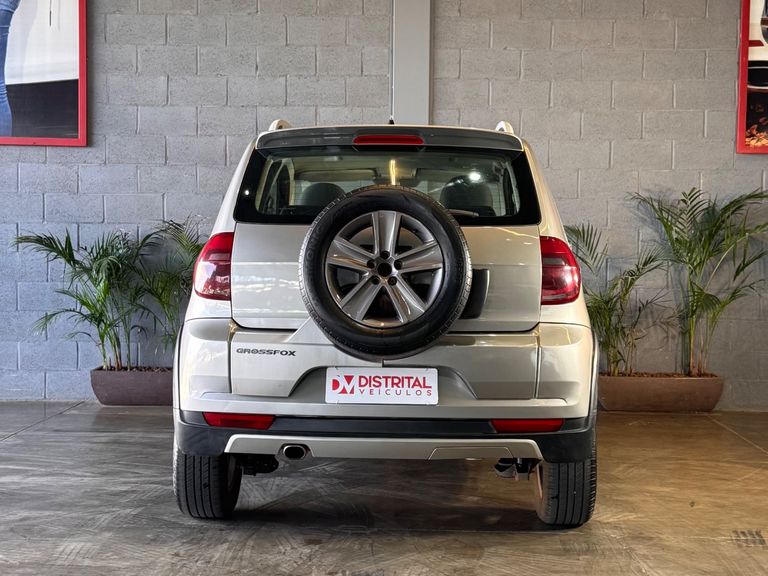 VolksWagen CROSSFOX 1.6 Mi Total Flex 8V 5p