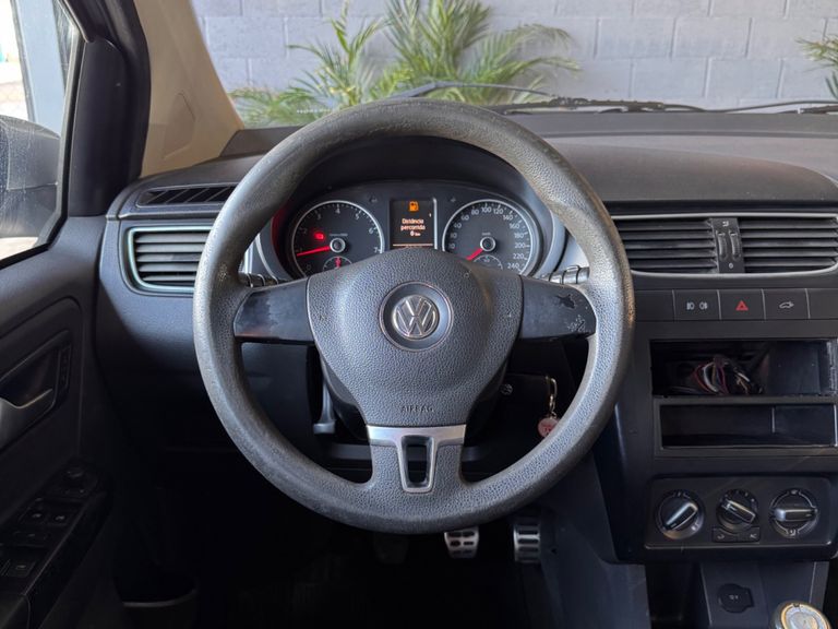 VolksWagen CROSSFOX 1.6 Mi Total Flex 8V 5p