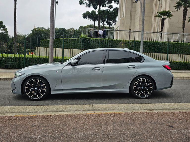 BMW 320iA 2.0 TB M Sport A.Flex/M.Sport 4p