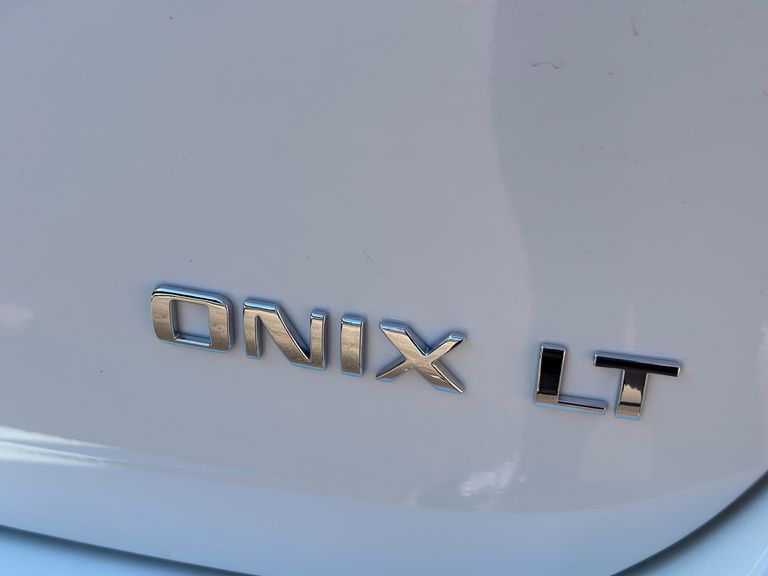 Chevrolet ONIX HATCH LT 1.4 8V FlexPower 5p Mec.