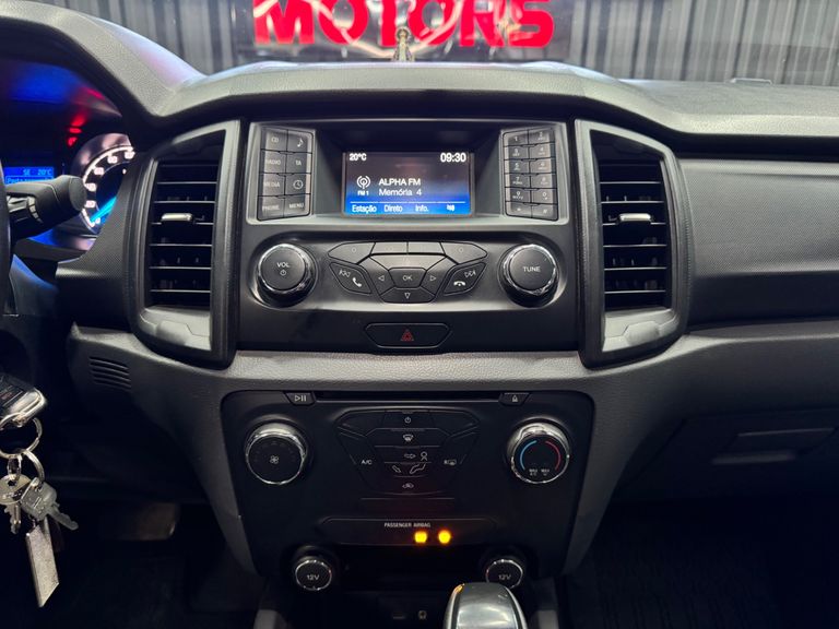 Ford Ranger XLS 2.2 4x2 CD Diesel Aut.
