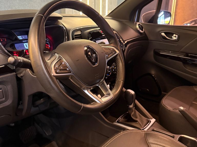 Renault CAPTUR Iconic 1.3 TB 16V Flex 5p Aut.