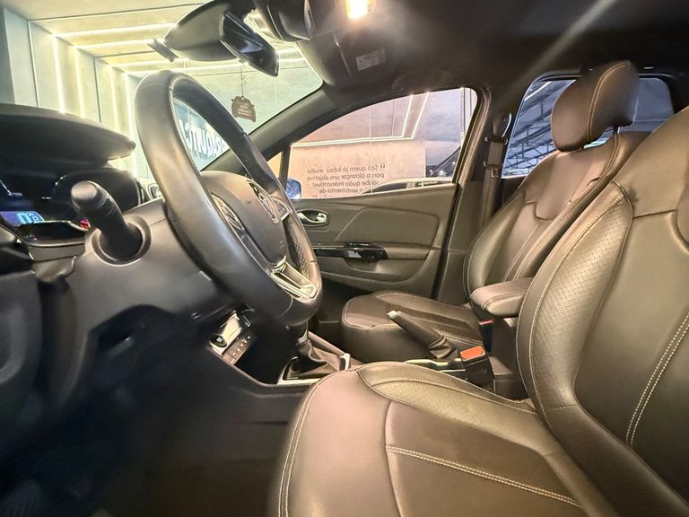 Renault CAPTUR Iconic 1.3 TB 16V Flex 5p Aut.