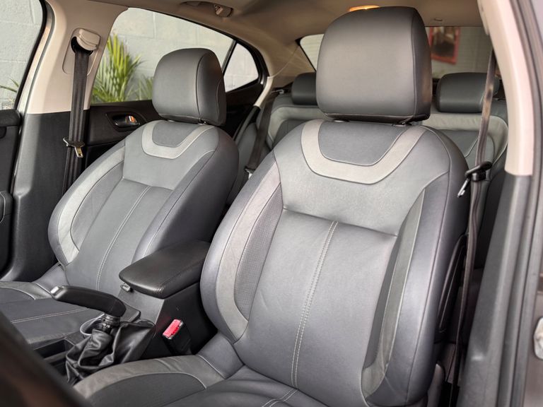 Citroën C4 LOUNGE Exclusive 1.6 Turbo Flex Aut.