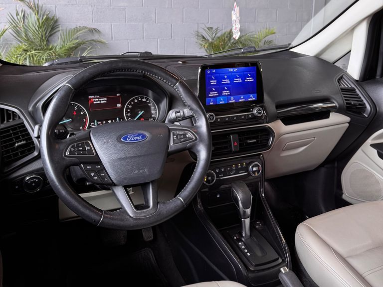 Ford EcoSport TITANIUM 1.5 12V Flex 5p Aut.