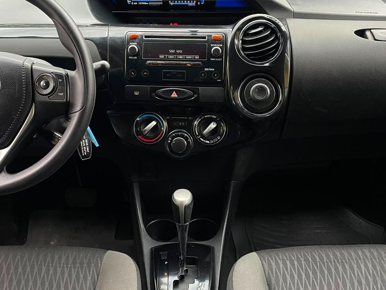 Toyota ETIOS XS Sedan 1.5 Flex 16V 4p Aut.