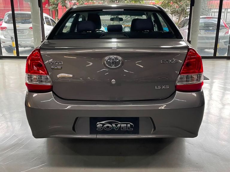 Toyota ETIOS XS Sedan 1.5 Flex 16V 4p Aut.