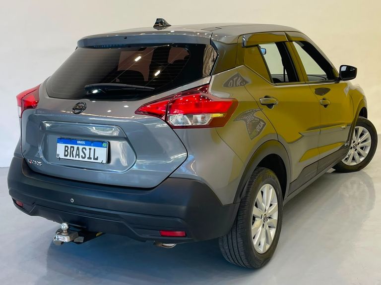 Nissan KICKS Active S 1.6 16V Flex Aut.