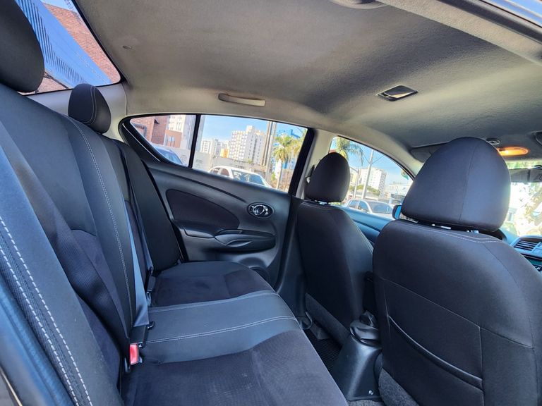 Nissan VERSA SV 1.6 16V Flex Fuel 4p Mec.
