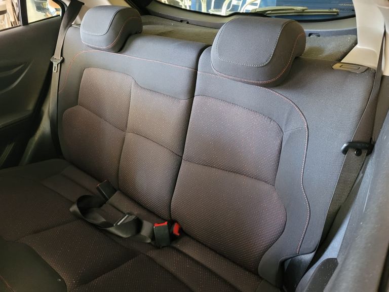 Chevrolet Onix Hatch LTZ 1.4 8V Flexpower 5P Aut. - foto 7