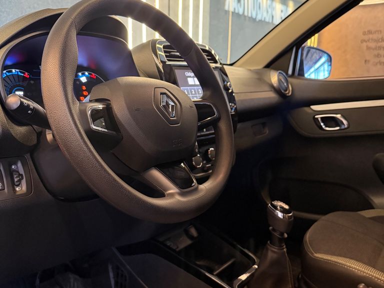 Renault KWID OUTSIDER 1.0 Flex 12V 5p Mec.