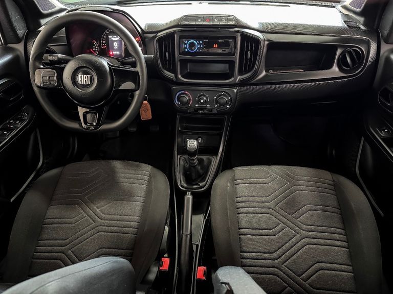 Fiat Strada Freedom 1.3 Flex 8V CD