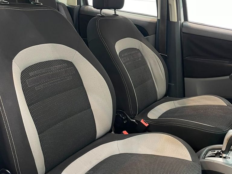 Fiat Idea ESSENCE Dualogic 1.6 Flex 16V 5p