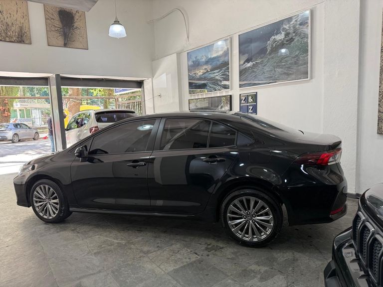 Toyota Corolla XEi 2.0 Flex 16V Aut.