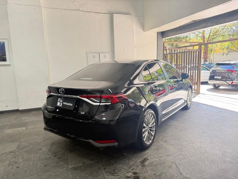 Toyota Corolla XEi 2.0 Flex 16V Aut.