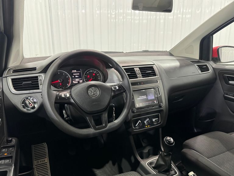 VolksWagen Fox Connect 1.6 Flex 8V 5p