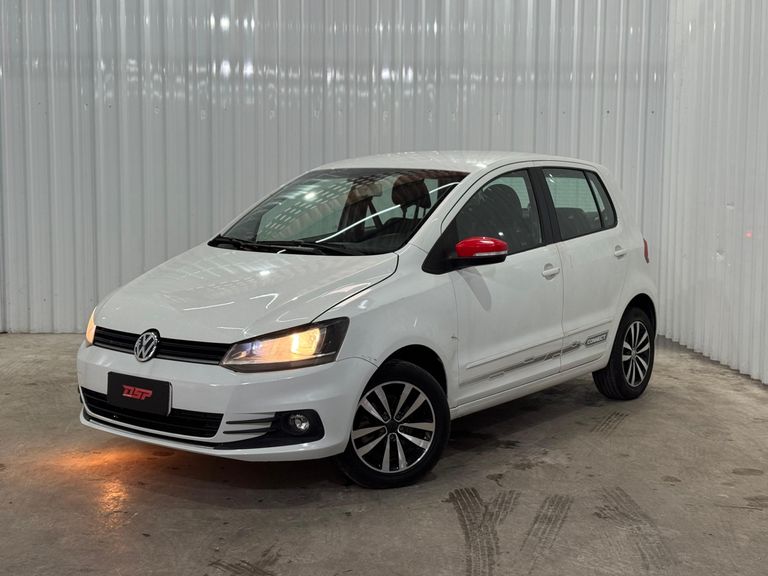 VolksWagen Fox Connect 1.6 Flex 8V 5p