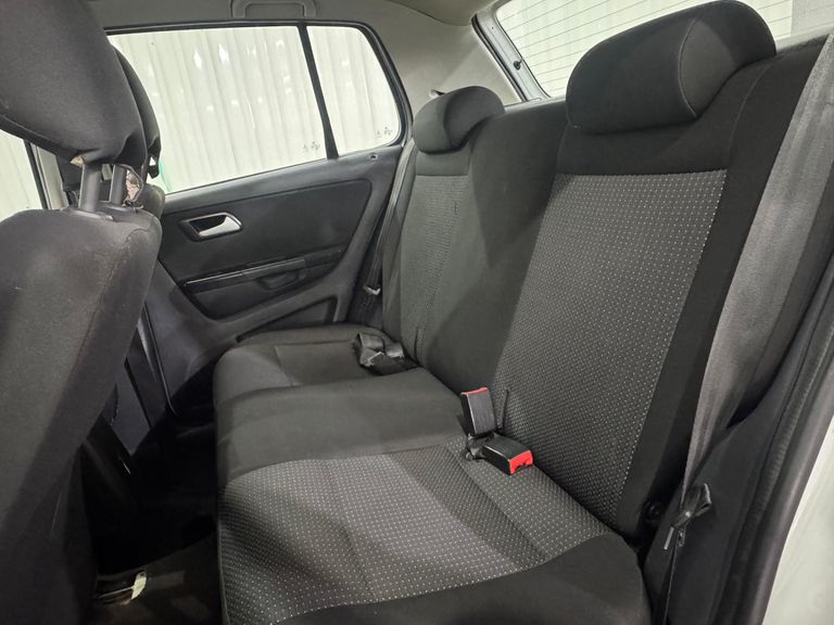 VolksWagen Fox Connect 1.6 Flex 8V 5p
