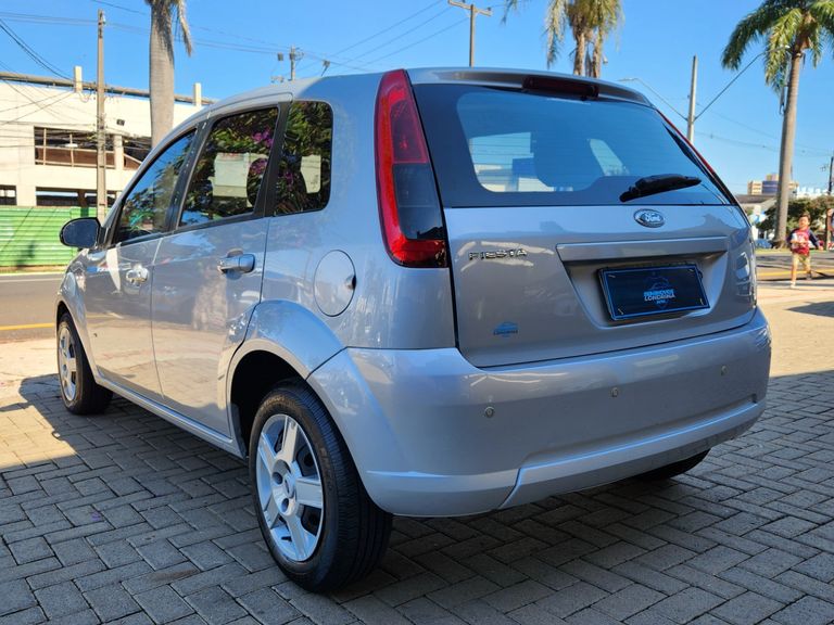 Ford Fiesta 1.6 16V Flex Mec. 5p