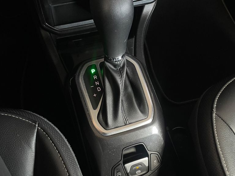 Jeep Renegade Long. T270 1.3 TB 4x2 Flex Aut.