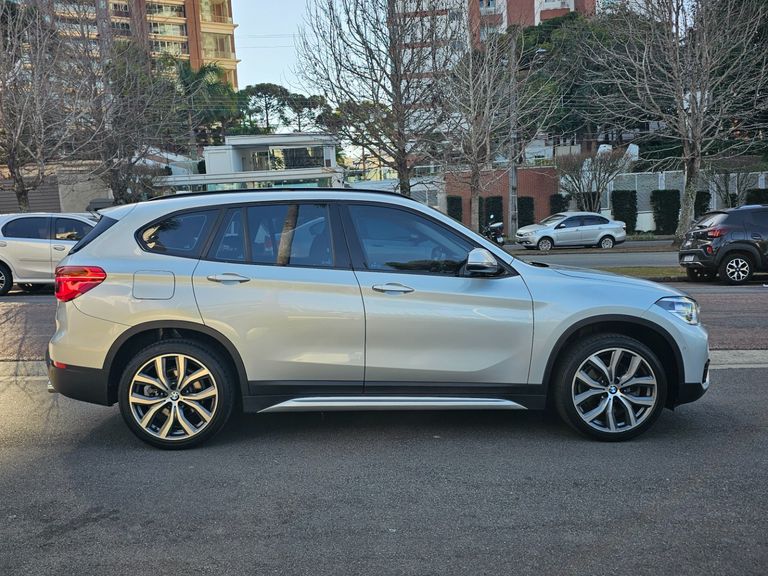 BMW X1 XDRIVE 25i Sport 2.0/2.0 Flex Aut.
