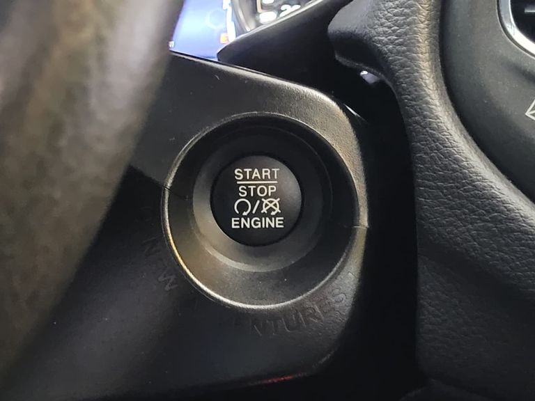 Jeep COMPASS LONGITUDE 2.0 4x4 Dies. 16V Aut.