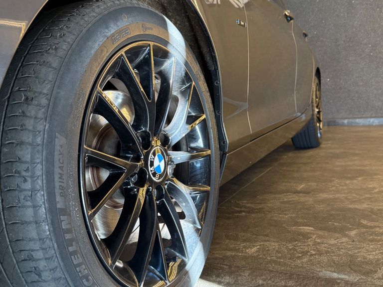 BMW 120i Active Flex